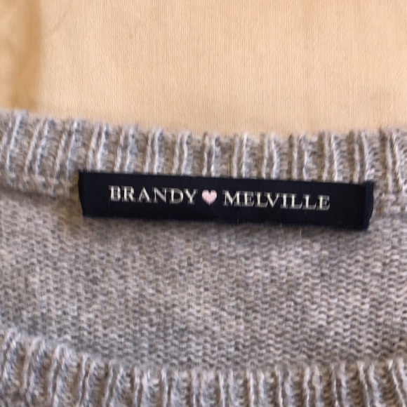 NWT Brandy Melville Sweater - Picture 2 of 3